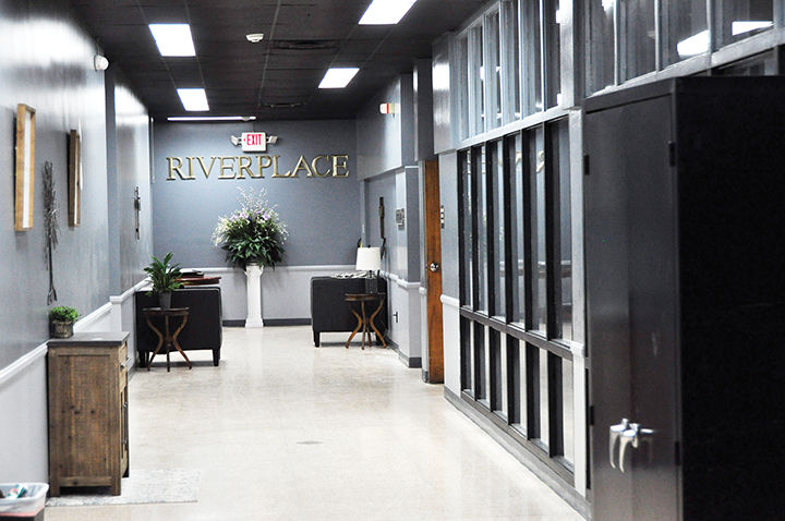 8-10 Riverplace 2.jpg